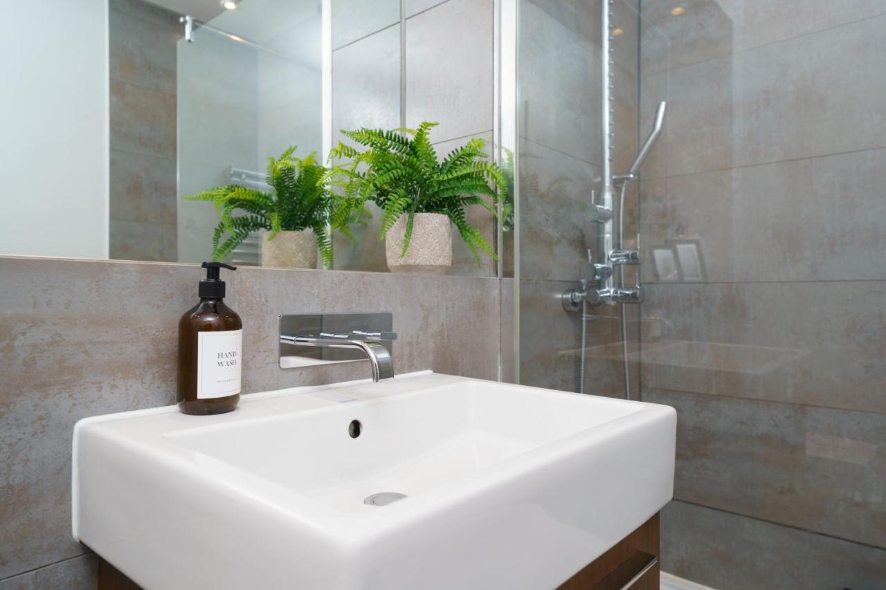 Trafalgar Sq 1 Bedr, 3 Beds Sleeps 6 Londen Buitenkant foto